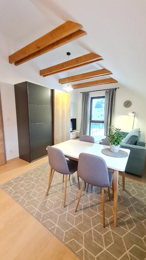 Apartmany Zamecka Jilemnice Εξωτερικό φωτογραφία