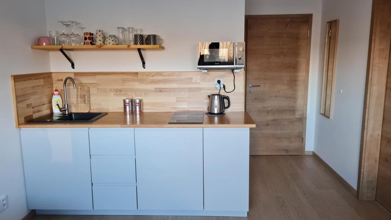 Apartmany Zamecka Jilemnice Εξωτερικό φωτογραφία